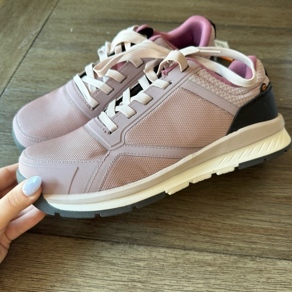 Bogs misty rose steel toe sneakers - Picture 1 of 8